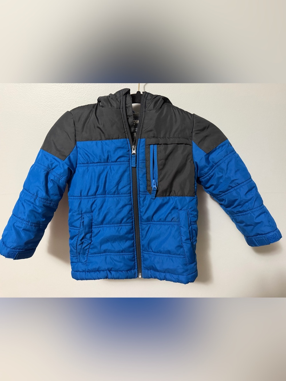 OshKosh B’gosh Boys 5/6 Blue Black Puffer Winter Coat Hooded Fleece Lined Jacket